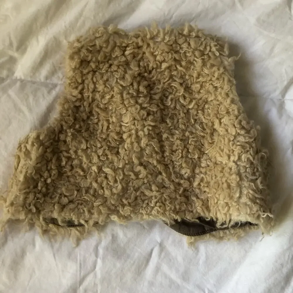 GAP sherpa vest
